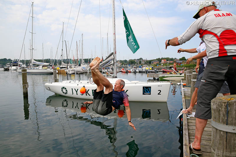 Tõnu Tõniste's Winner's Shower (c) Pierrick Contin /IM24CA