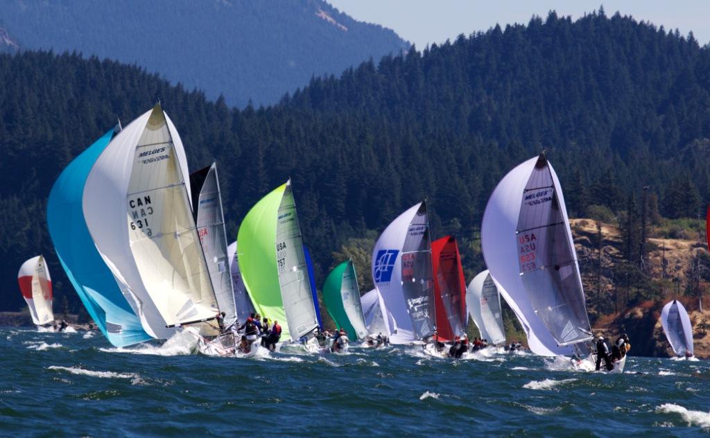 MELGES24’s blazing  the upstream treadmill on the Columbia River