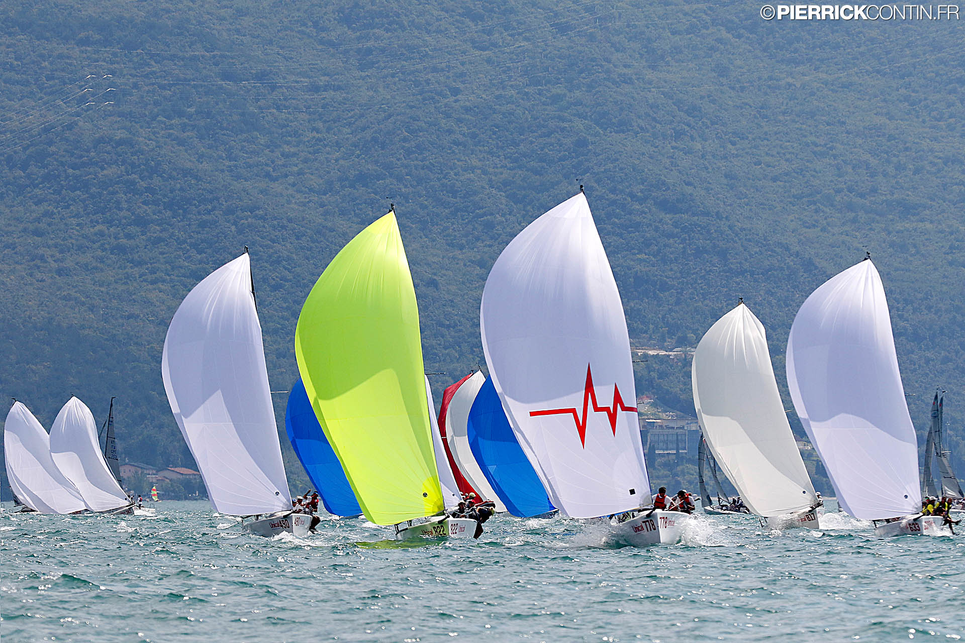 Melges 24 fleet in Riva del Garda - Pierrick Contin