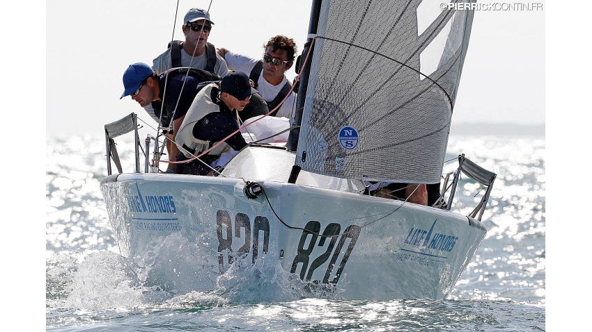 Bora Gulari's USA820 with Norman Berge, Jonathan McKee, Kyle Navin and Charlie Smythe at the 2016 Melges 24 Worlds in Miami