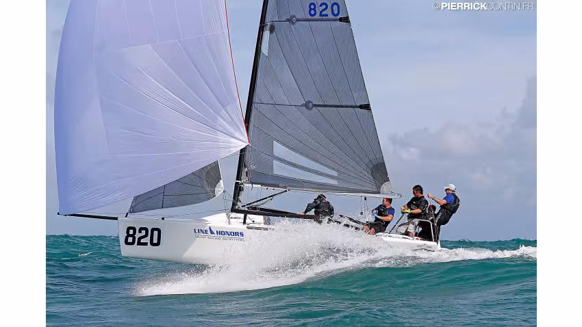 Bora Gulari's USA820 with Norman Berge, Jonathan McKee, Kyle Navin and Charlie Smythe at the 2016 Melges 24 Worlds in Miami