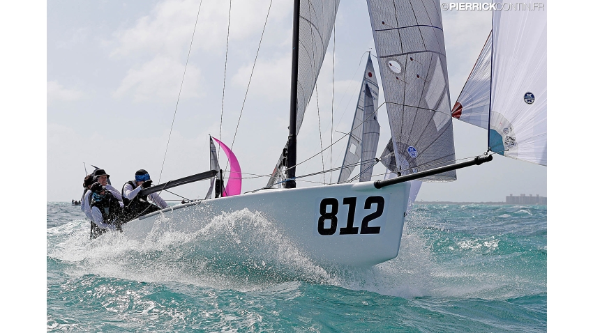 ACCRU+ AUS812 of Kevin and Glenda Nixon, with Bonnie Nixon, Daniel Nixon and Alex Murray - 2016 Melges 24 Worlds - Miami, FL, USA