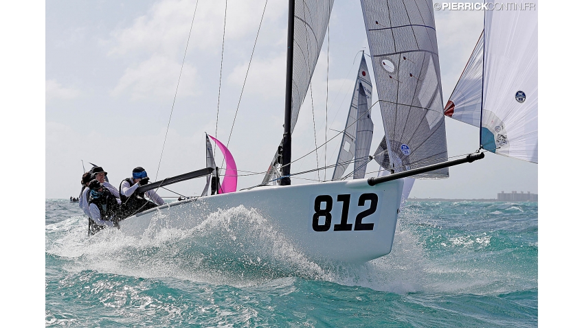 ACCRU+ AUS812 of Kevin and Glenda Nixon, with Bonnie Nixon, Daniel Nixon and Alex Murray - 2016 Melges 24 Worlds - Miami, FL, USA