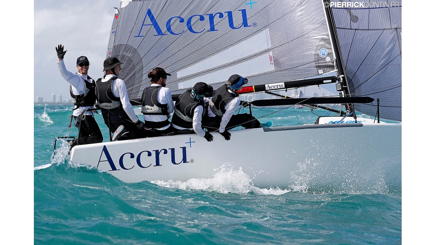 ACCRU+ AUS812 of Kevin and Glenda Nixon, with Bonnie Nixon, Daniel Nixon and Alex Murray - 2016 Melges 24 Worlds - Miami, FL, USA