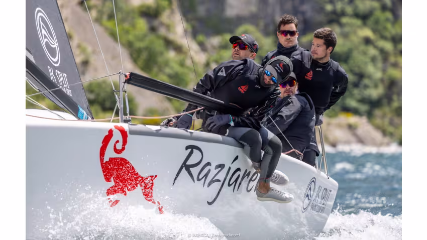 Lukasz Podniesinski's Razjaren CRO867 with Ante Cesic helming