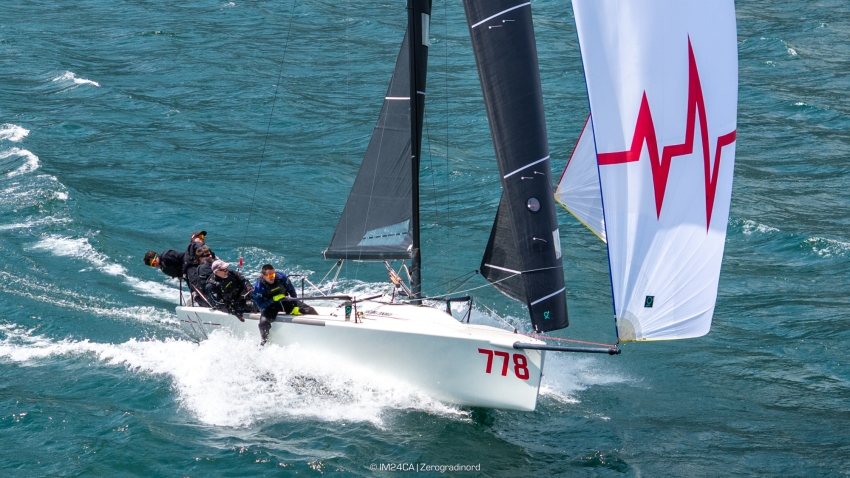 Marco Zammarchi's Taki 4 ITA778 with Niccolo Bertola helming