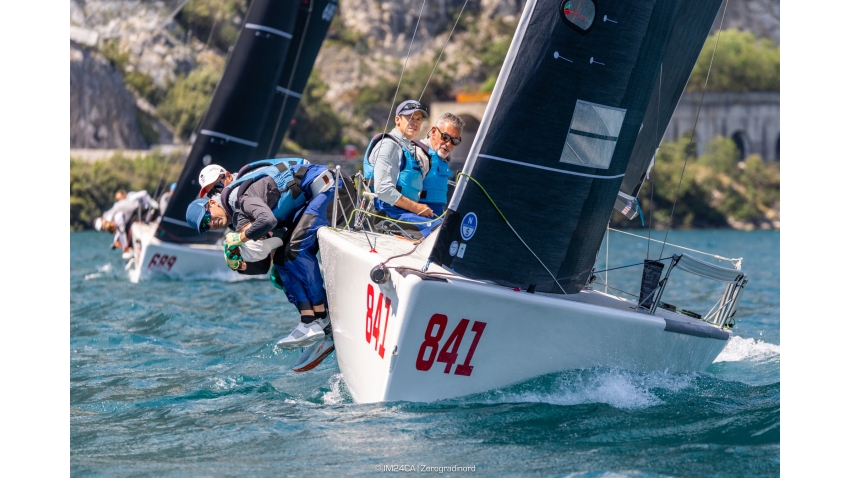 WAR CANOE USA841 by Michael Goldfarb captured Race 5 in fitting fashion on the 250th anniversary of the United States, the birthplace of the iconic Melges 24