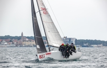 BlueLabel CRO827 - Petar Smojver, Bela Jelaca, Hrvoje Petrovic, Robert Mislej and Davor Jelaca - Luki Baustoffe CRO Melges 24 Cup 2025 Biograd